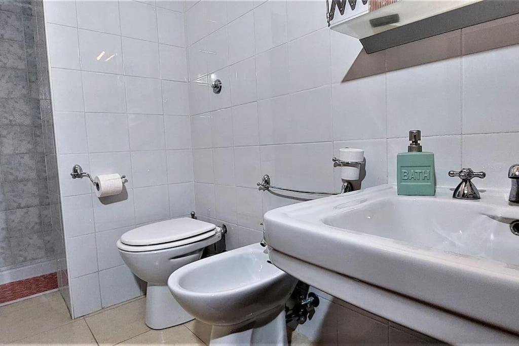 Penthouse Near Rome, Free Parking. Rom